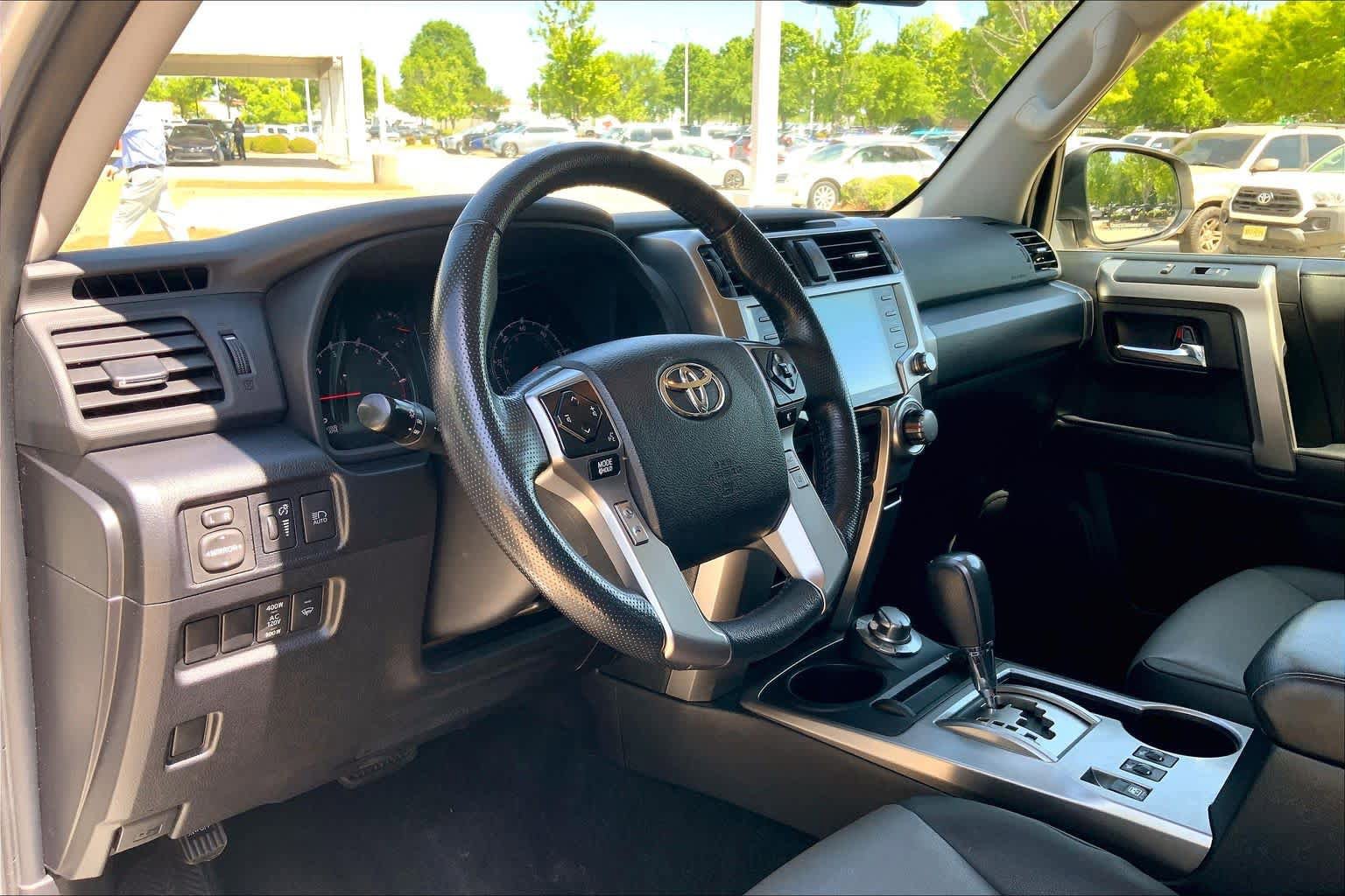 Used 2024 Toyota 4Runner SR5 Premium AWD/4WD image 17