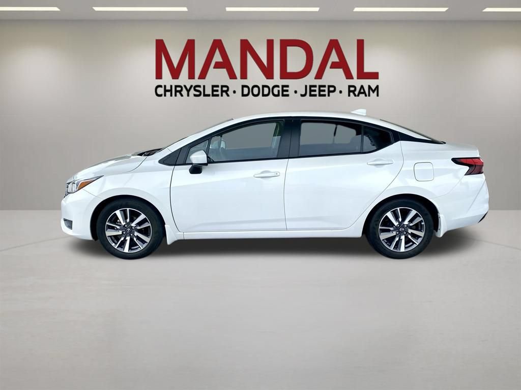 Used 2024 Nissan Versa SV w/ Trunk Package FWD image 8