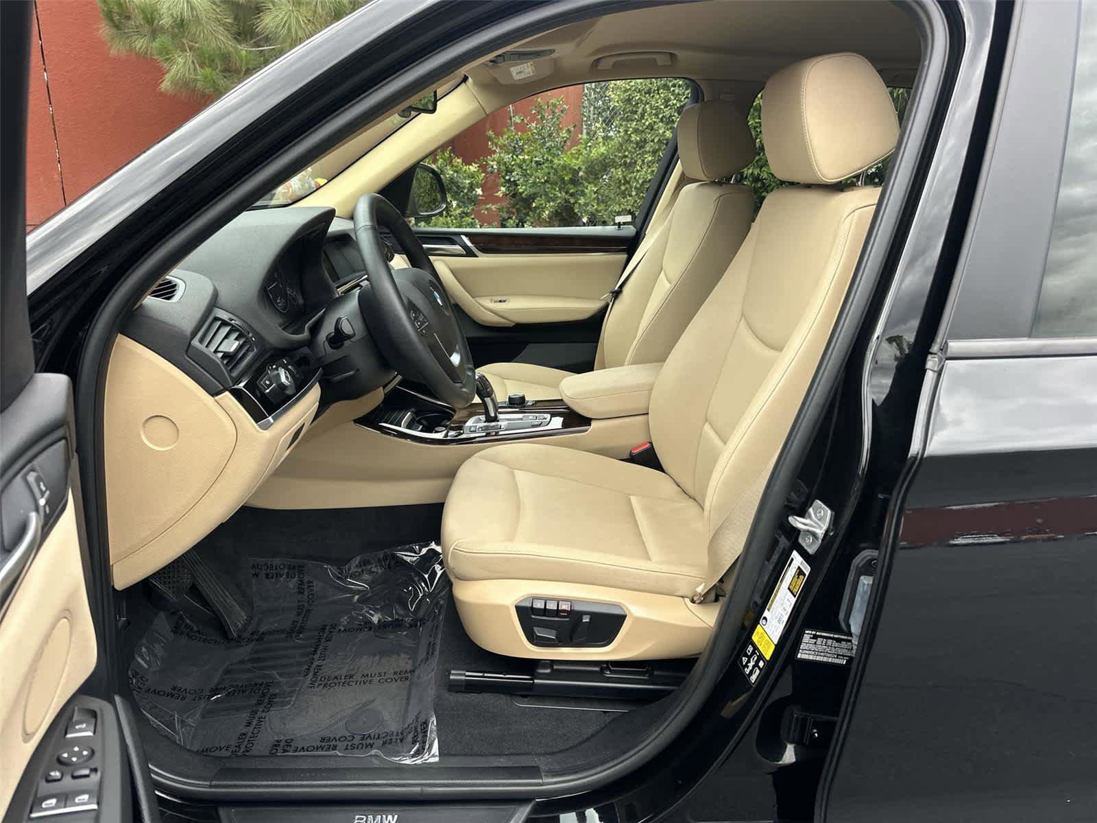 Used 2017 BMW X3 xDrive28i AWD/4WD image 12