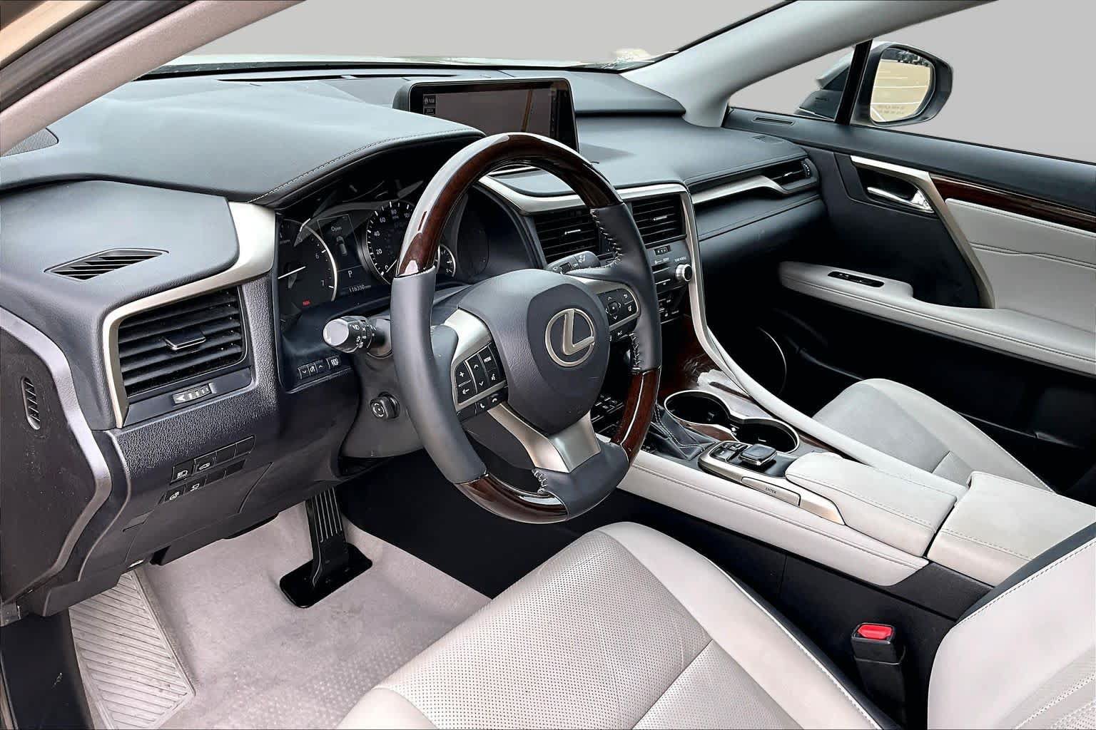 Used 2019 Lexus RX 350 FWD w/ Navigation Package image 17