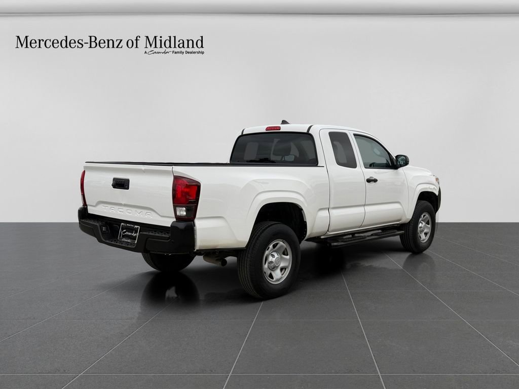 Used 2019 Toyota Tacoma SR image 7