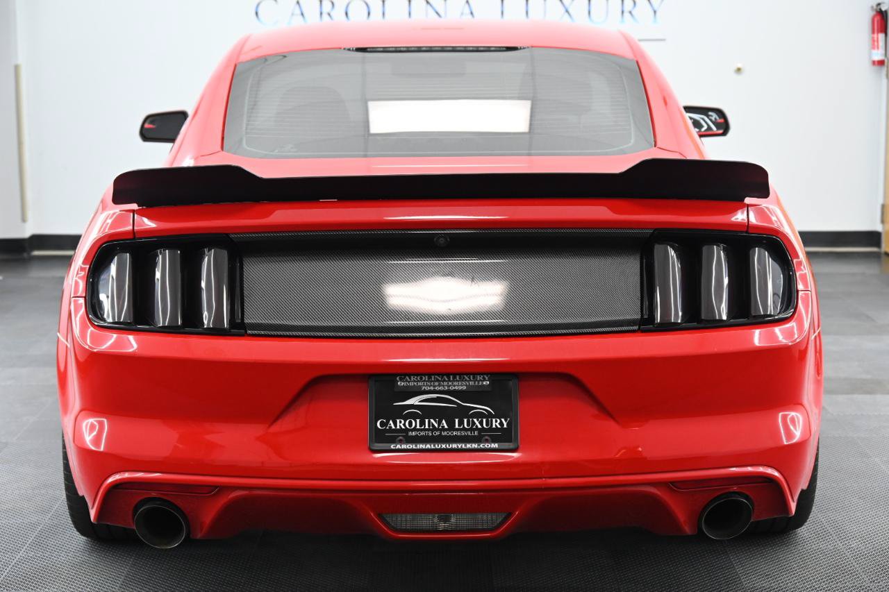 Used 2016 Ford Mustang GT RWD image 3