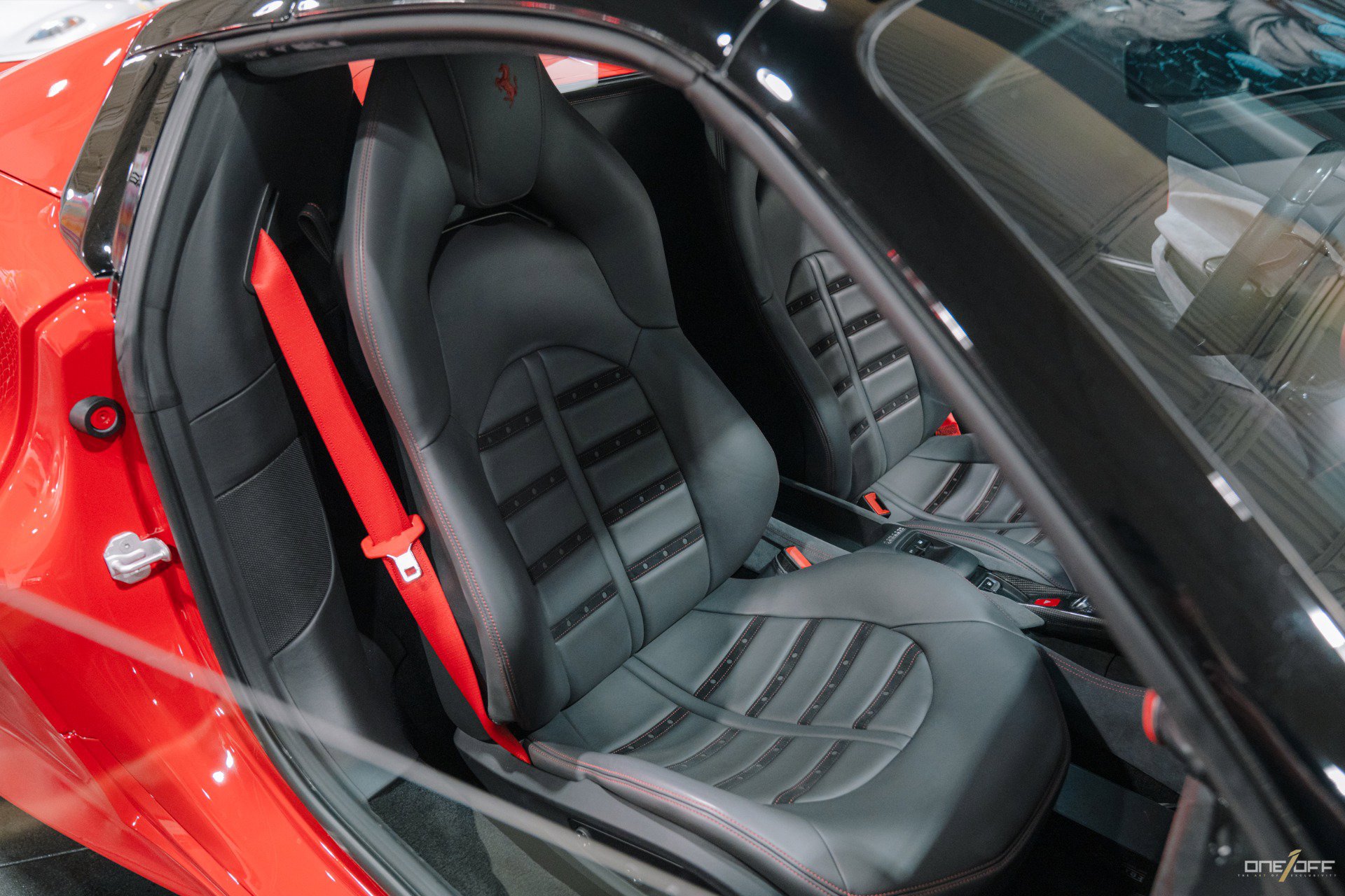 Used 2022 Ferrari F8 Tributo image 24