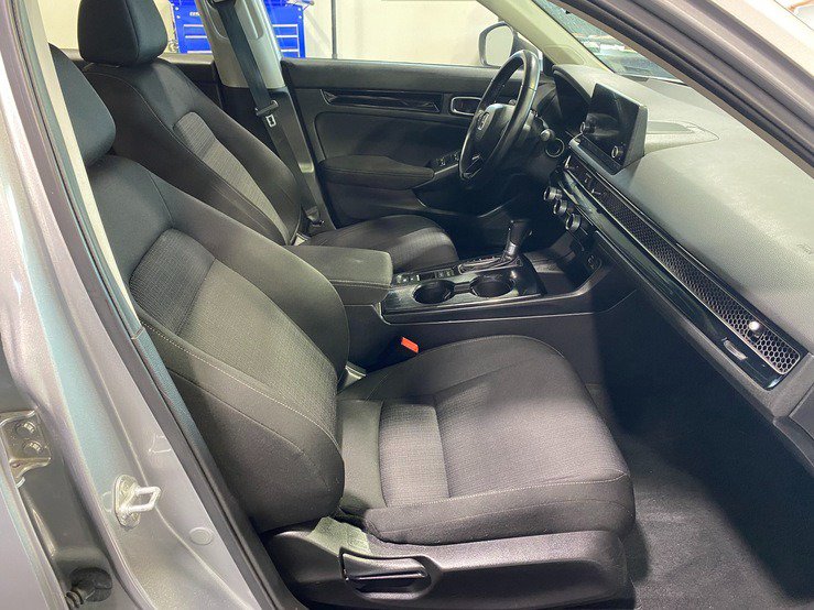 Used 2022 Honda Civic EX image 19
