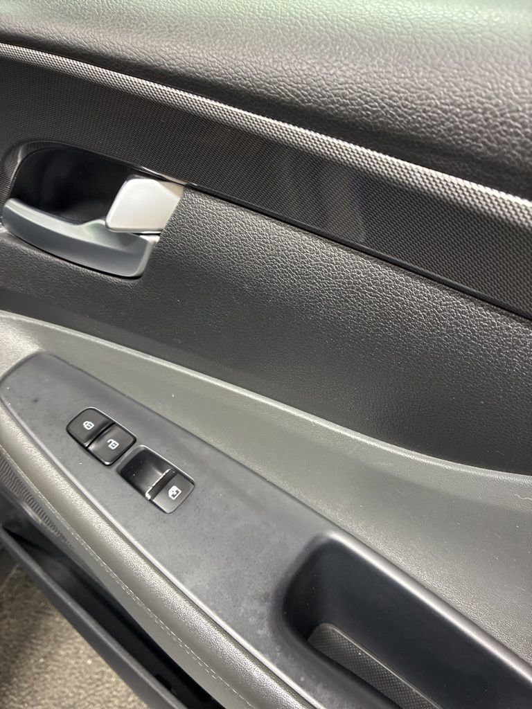 Used 2023 Hyundai Santa Fe SEL image 28