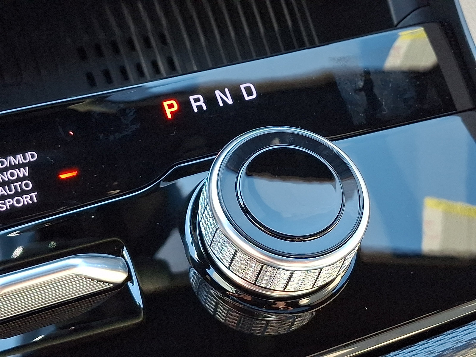 New 2027 Jeep Grand Cherokee Limited AWD/4WD image 11