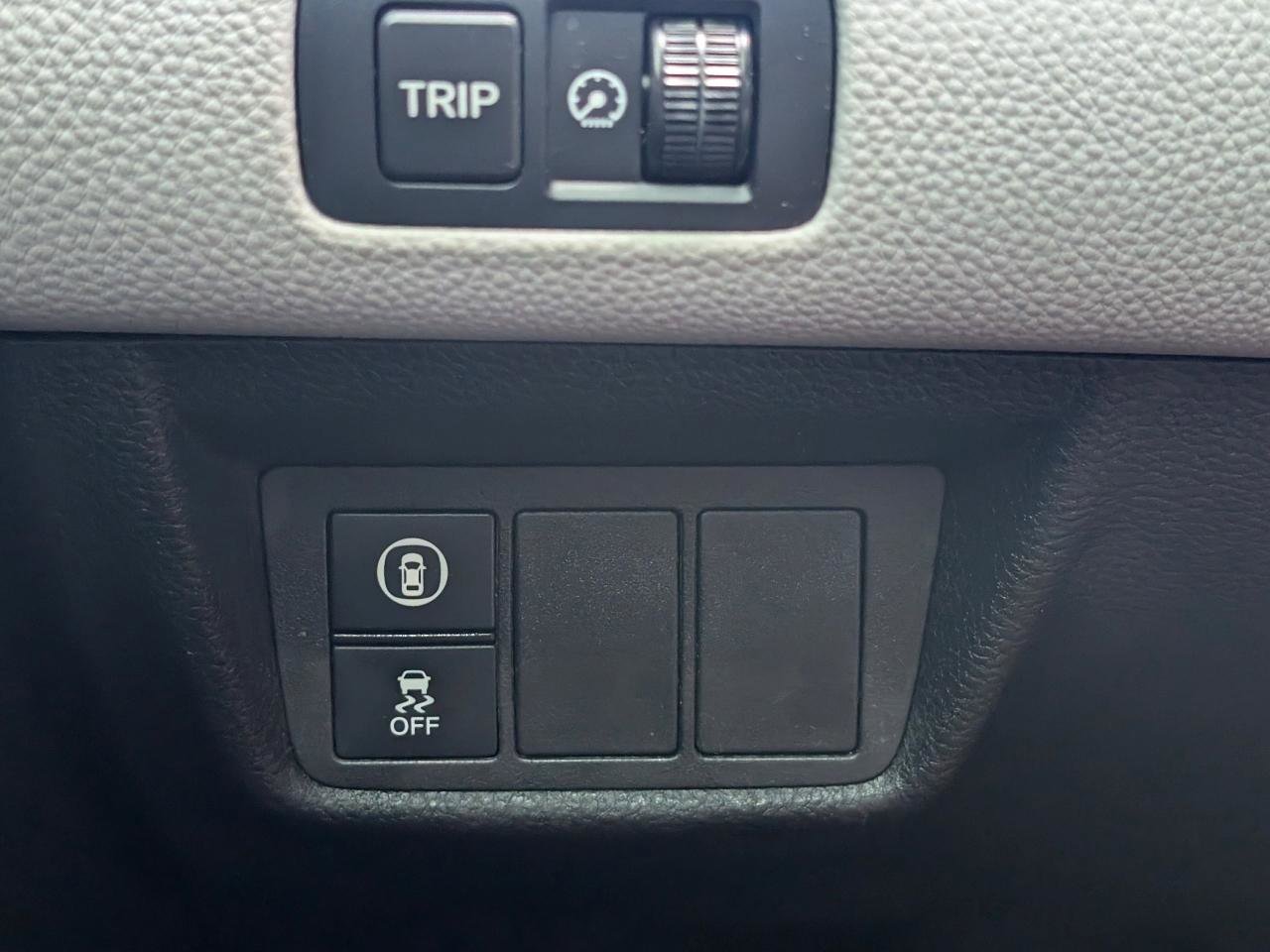 Used 2019 Honda Accord EX image 11
