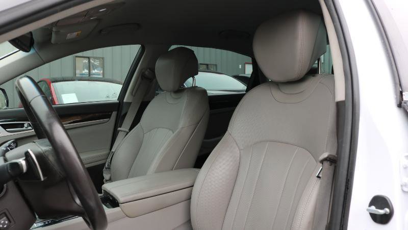 Used 2018 Genesis G80 3.8 image 8