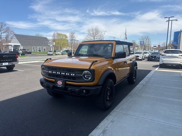 Used 2022 Ford Bronco Black Diamond image 7