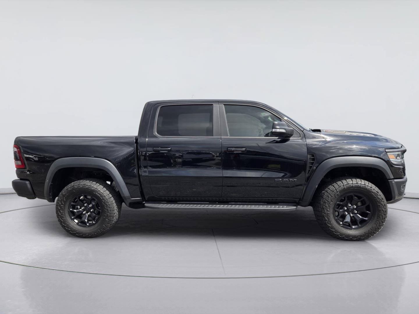 Used 2022 RAM 1500 TRX w/ TRX Level 2 Equipment Group AWD/4WD image 4