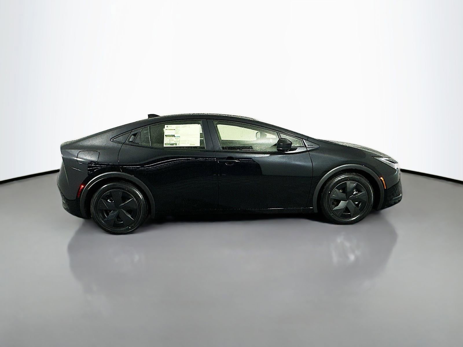 New 2026 Toyota Prius Plug-In Hybrid image 8