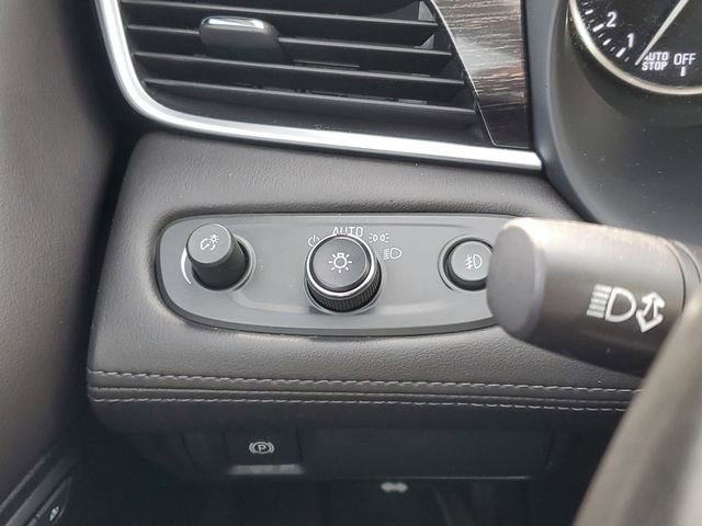 Used 2017 Buick LaCrosse Essence w/ Sun and Shade Package FWD image 18