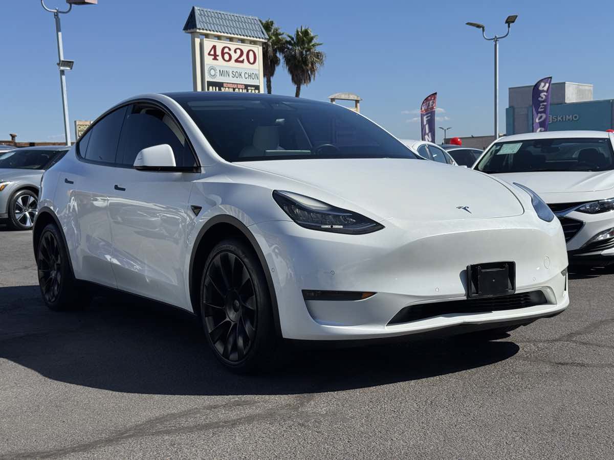 Used 2021 Tesla Model Y Long Range AWD/4WD image 5
