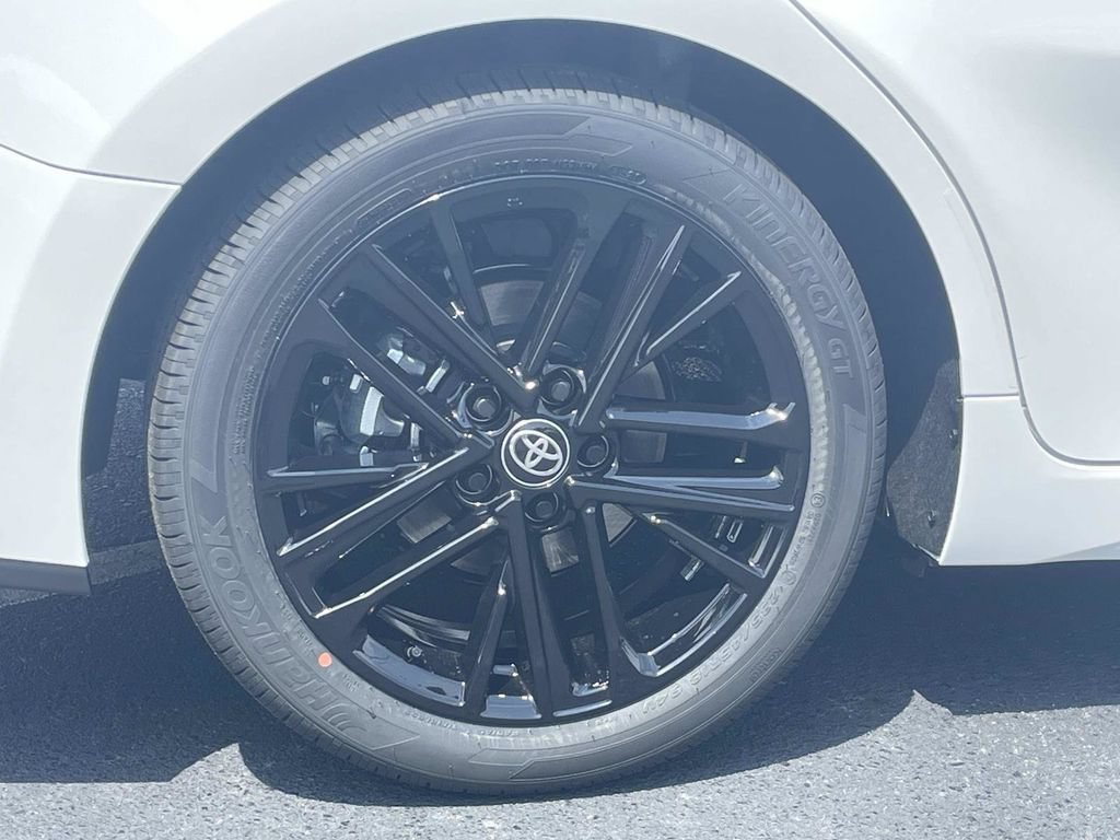 New 2026 Toyota Camry SE w/ Convenience Package FWD image 10
