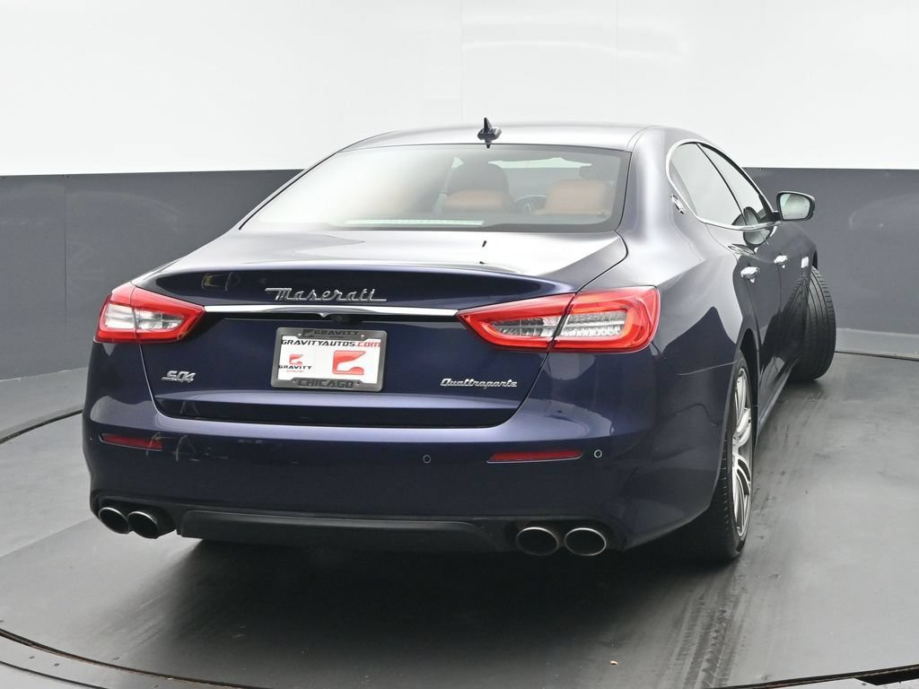Used 2018 Maserati Quattroporte S Q4 AWD/4WD image 4