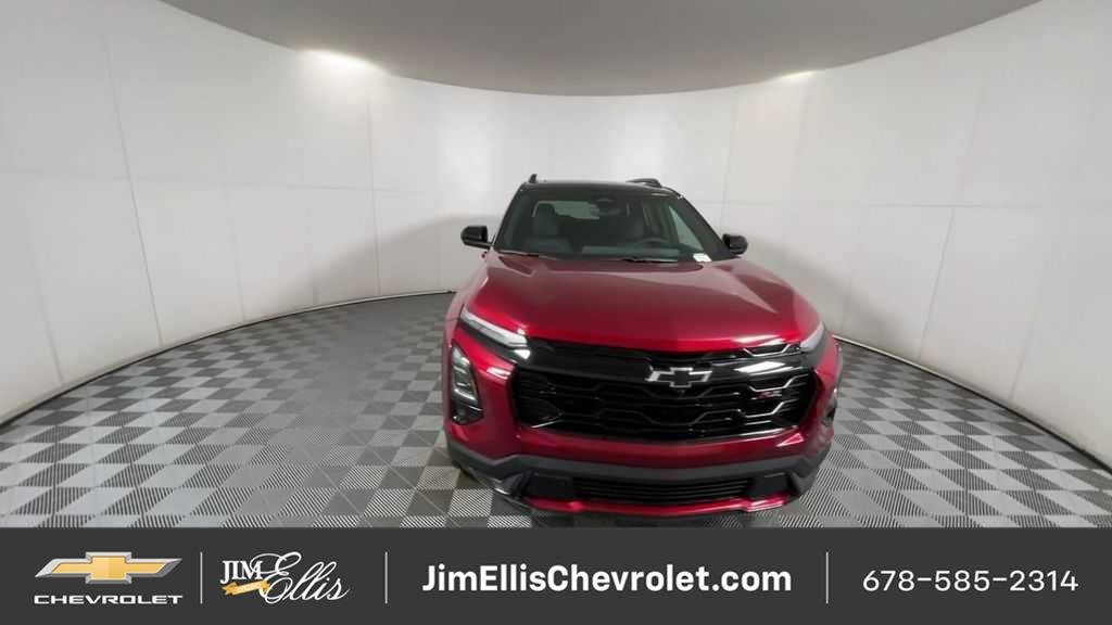 New 2025 Chevrolet Equinox RS w/ Safety and Technology Package AWD/4WD image 6