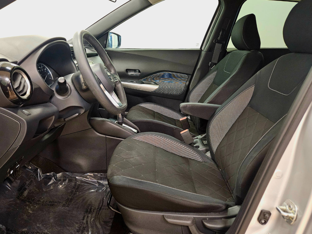 Used 2018 Nissan Kicks SV w/ Exterior Package image 9