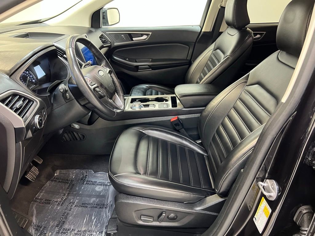 Used 2023 Ford Edge SEL image 15