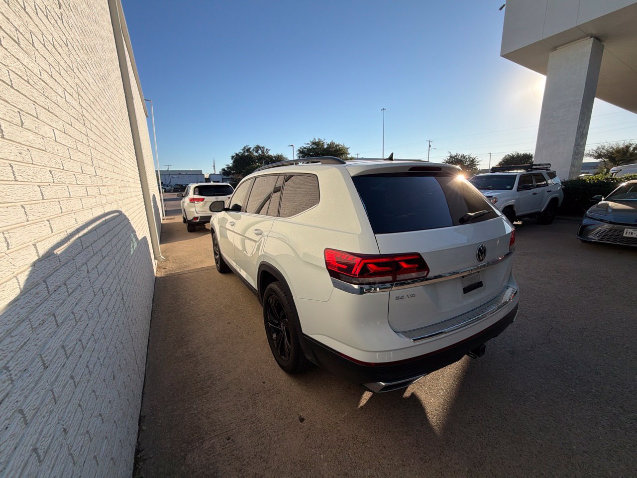 Used 2022 Volkswagen Atlas SE FWD image 5