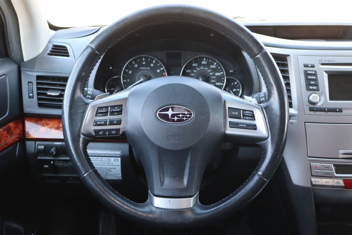 Used 2012 Subaru Outback 2.5i Limited w/ Moonroof Pkg image 18