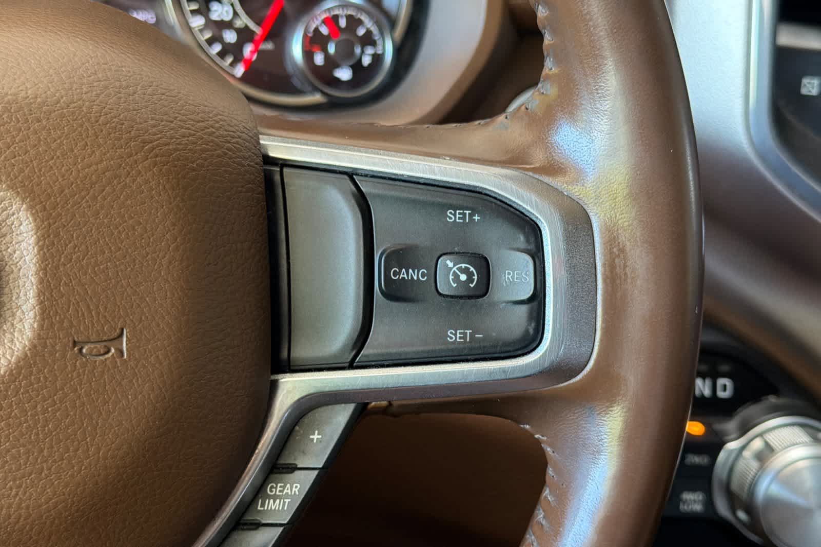 Used 2021 RAM 1500 Laramie AWD/4WD image 26