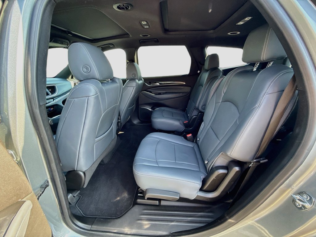Used 2023 Buick Enclave Essence w/ Experience Buick Package AWD/4WD image 30