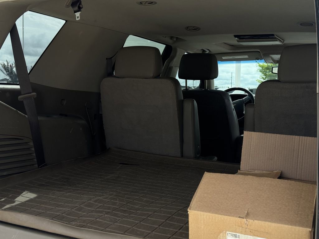 Used 2018 Chevrolet Tahoe LT RWD image 29