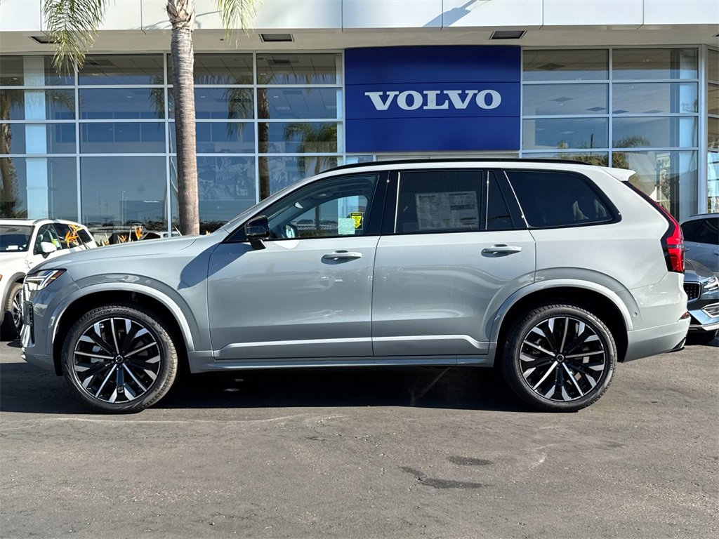 New 2026 Volvo XC90 B6 Ultra image 2