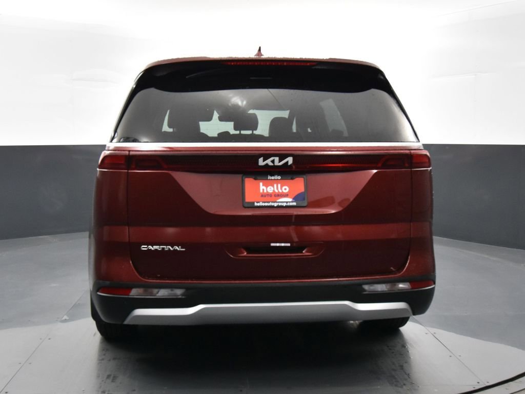 Used 2024 Kia Carnival LX image 39