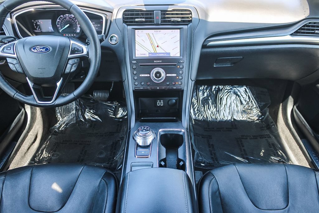 Used 2020 Ford Fusion Titanium FWD image 13