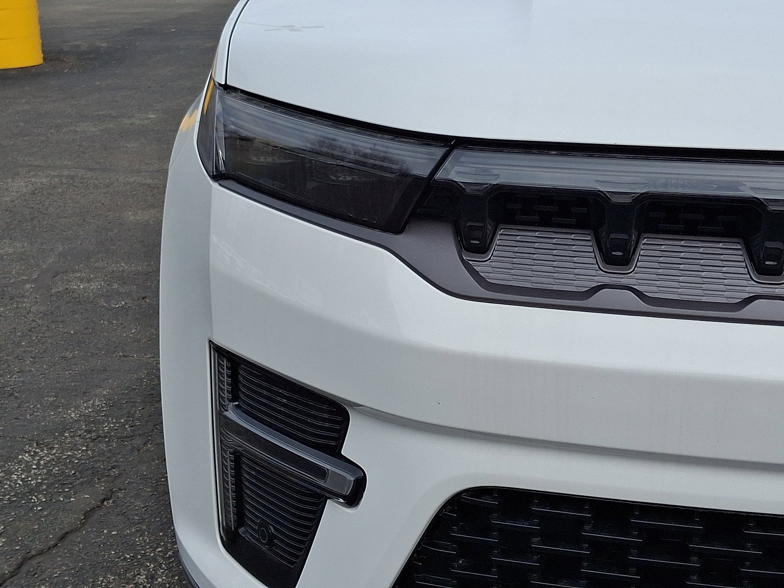 New 2026 Jeep Grand Wagoneer Limited image 9