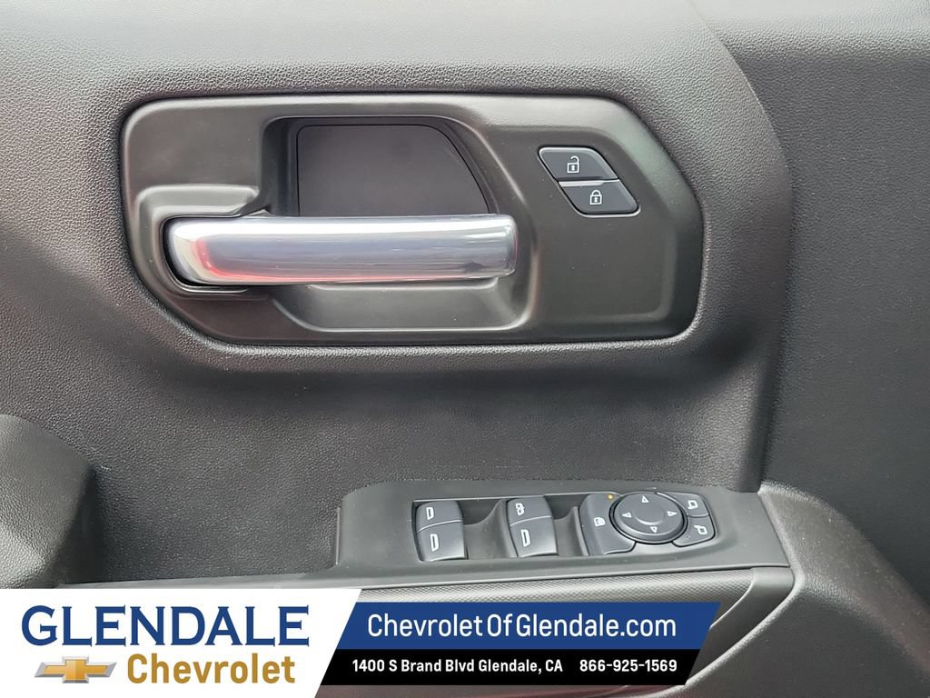 Certified 2025 Chevrolet Silverado 1500 Custom Trail Boss w/ LPO, Dark Essentials Package AWD/4WD image 29