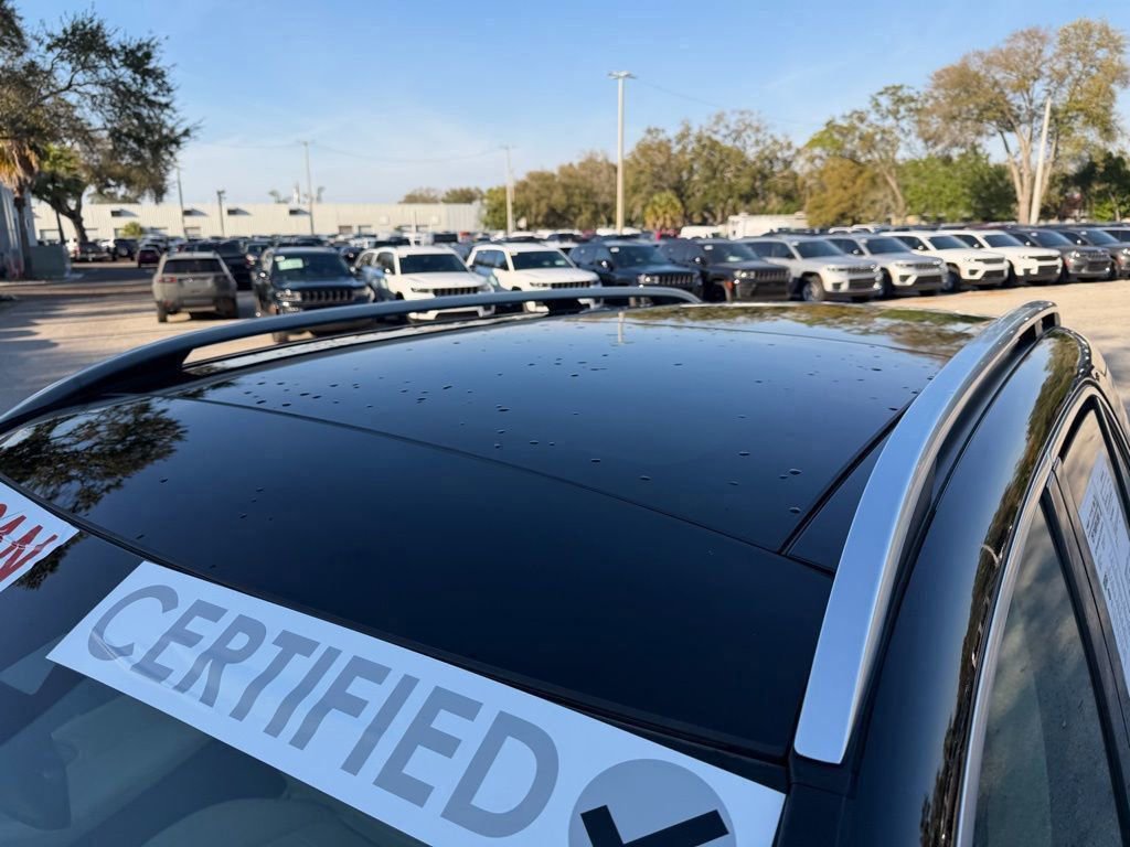 Used 2023 Mercedes-Benz GLE 350 4MATIC image 11