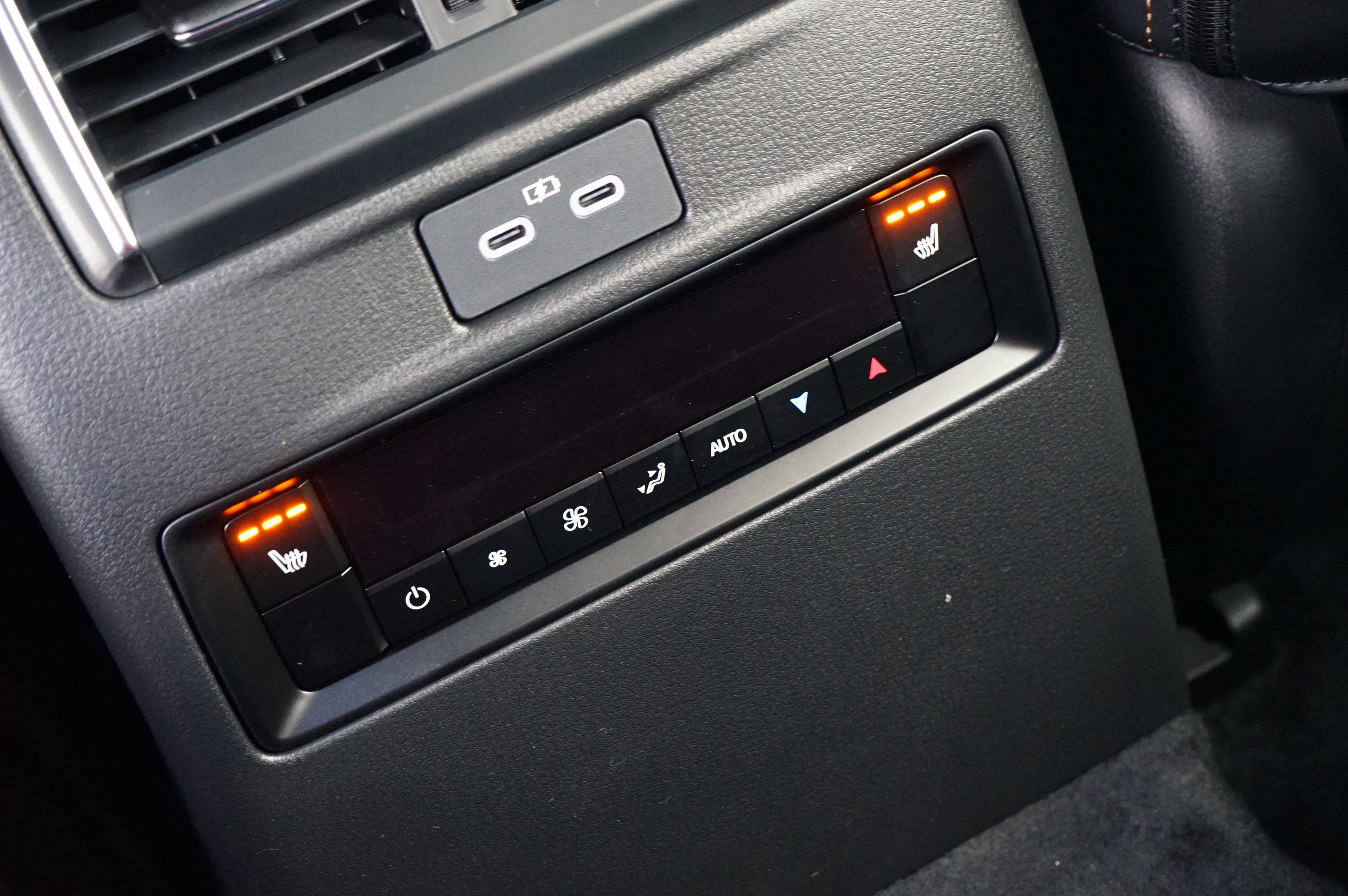 New 2026 MAZDA CX-90 Plug-In Hybrid w/ Premium Plus image 14