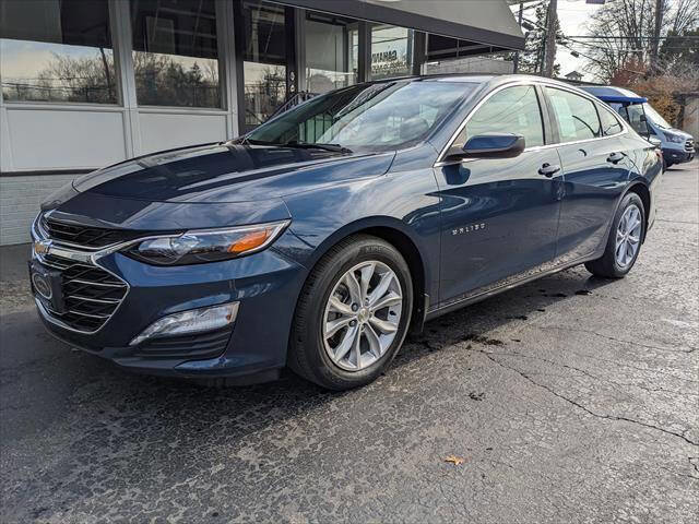 Used 2019 Chevrolet Malibu LT w/ Driver Confidence Package image 1