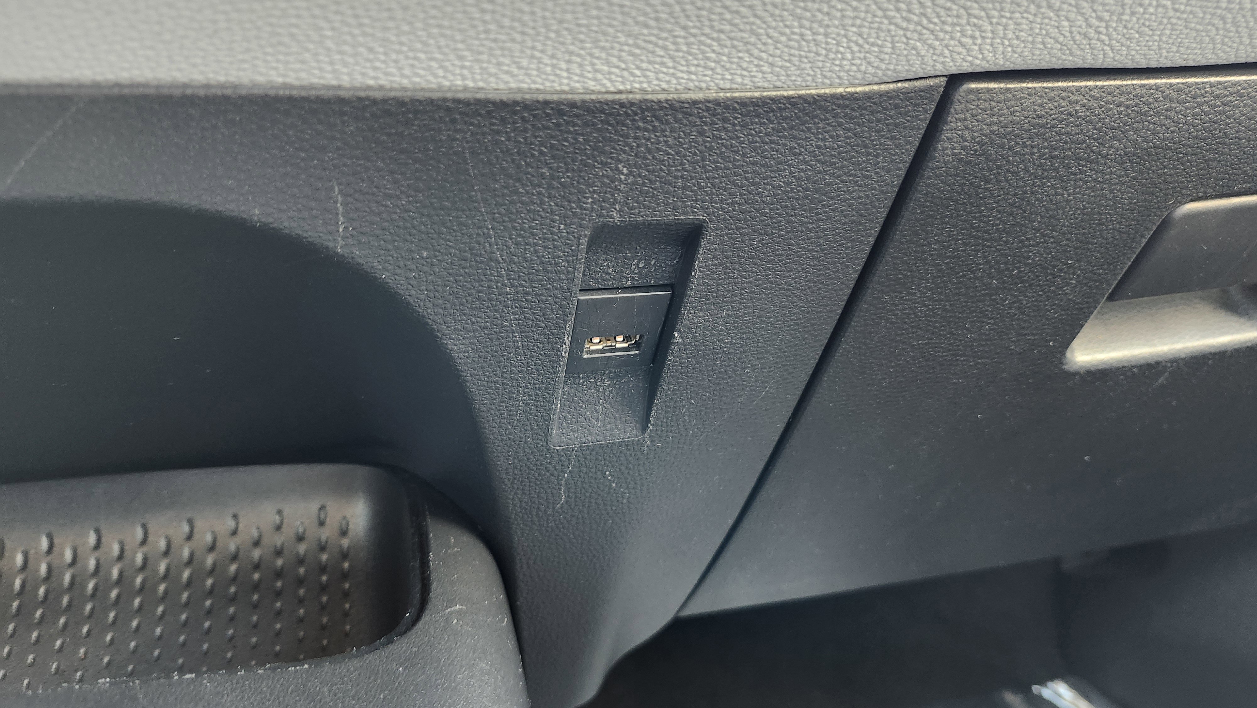 Used 2021 Toyota Corolla SE image 7