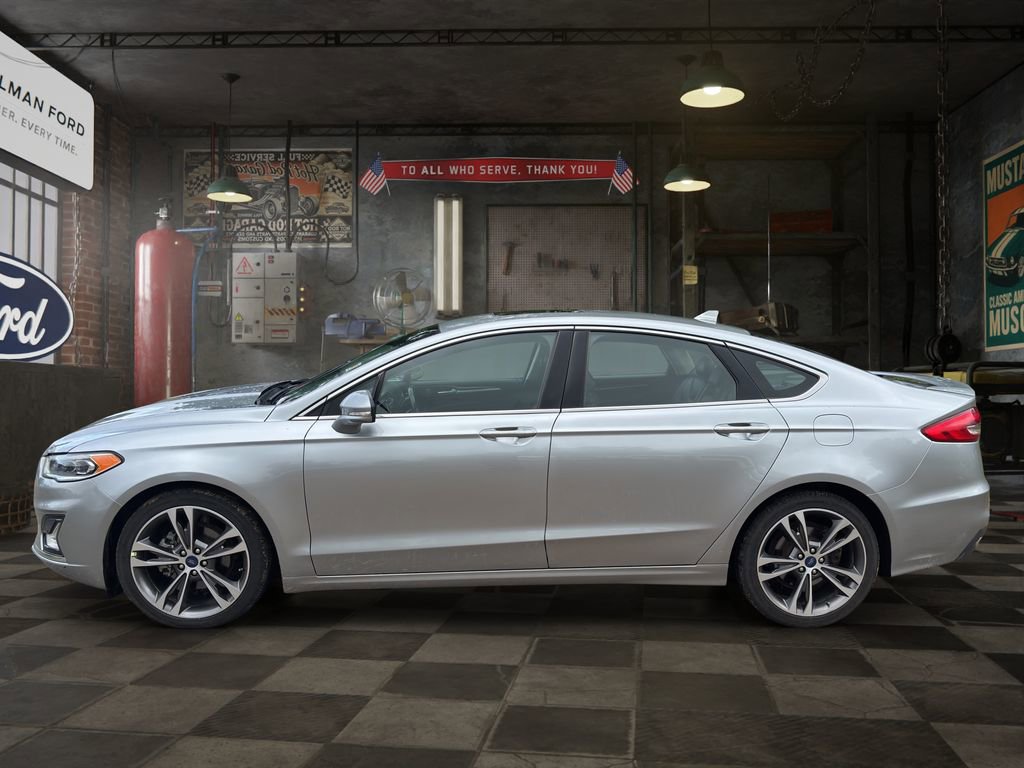 Used 2020 Ford Fusion Titanium AWD/4WD image 32