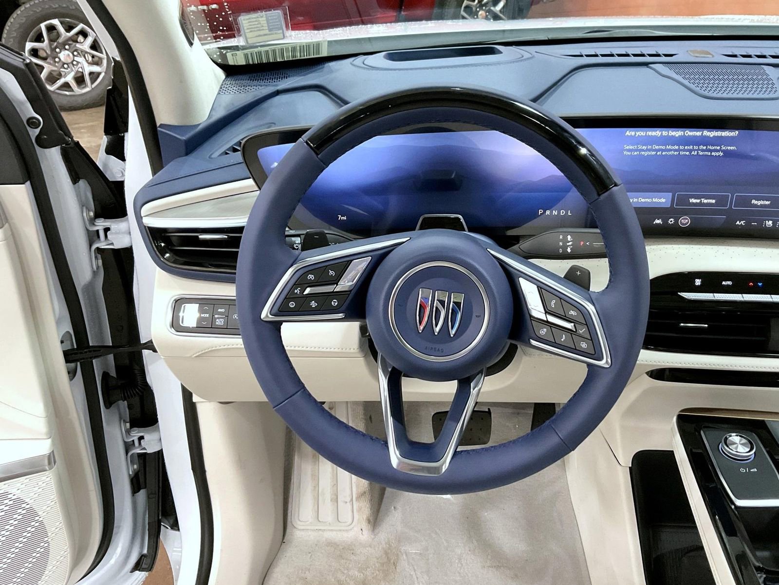 New 2026 Buick Enclave Avenir w/ Super Cruise Package image 11