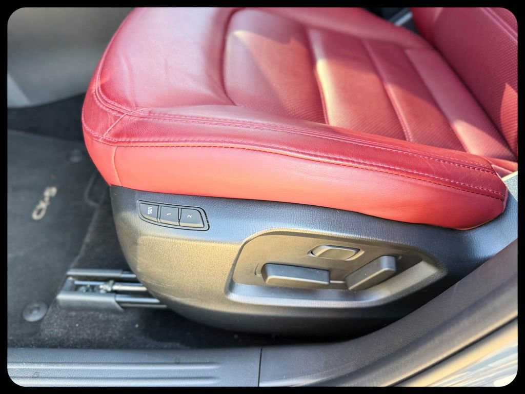 Used 2025 MAZDA CX-5 Carbon Edition image 23