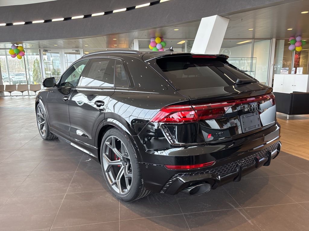 New 2026 Audi RS Q8 performance image 5