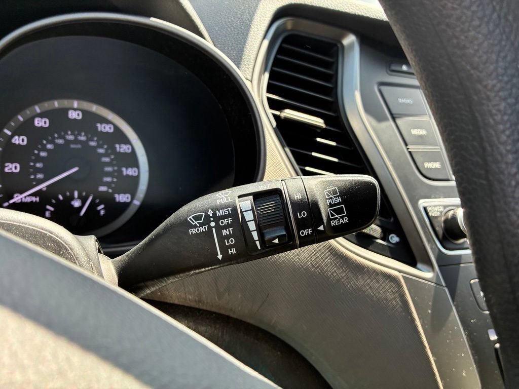 Used 2017 Hyundai Santa Fe Sport AWD/4WD image 36