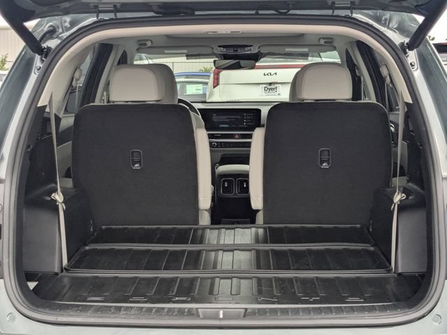 Certified 2025 Kia Sorento EX w/ EX Panoramic Sunroof Package FWD image 14