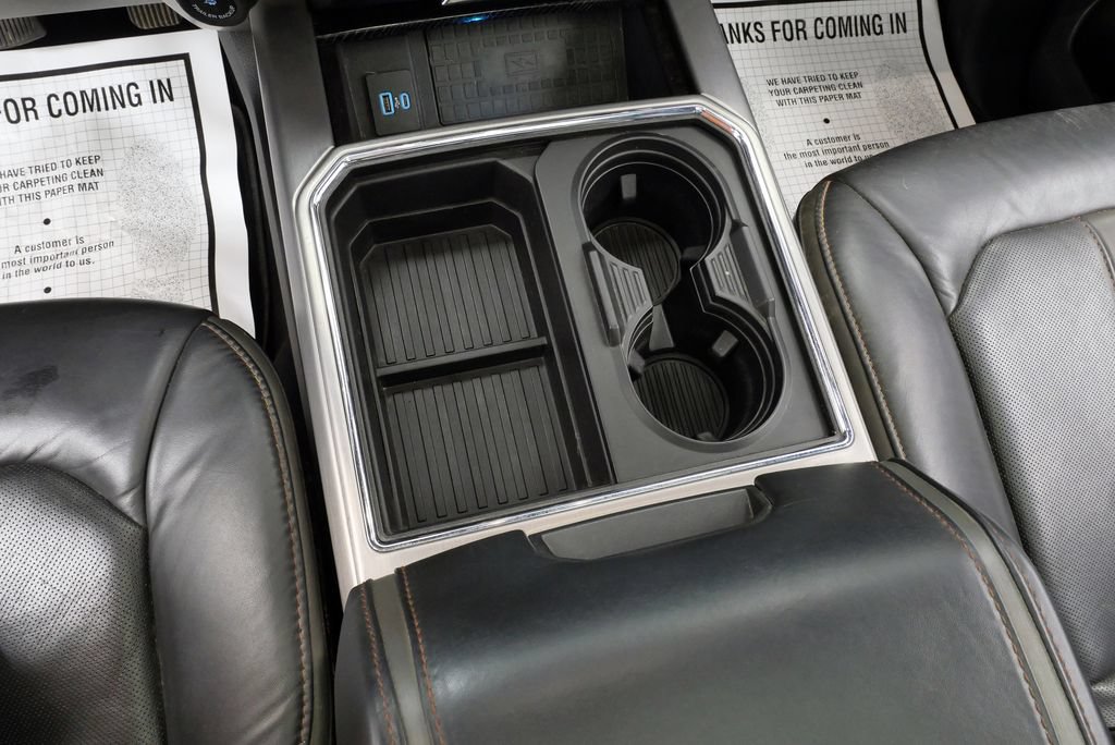 Used 2022 Ford F350 Platinum w/ Tremor Off-Road Package AWD/4WD image 36