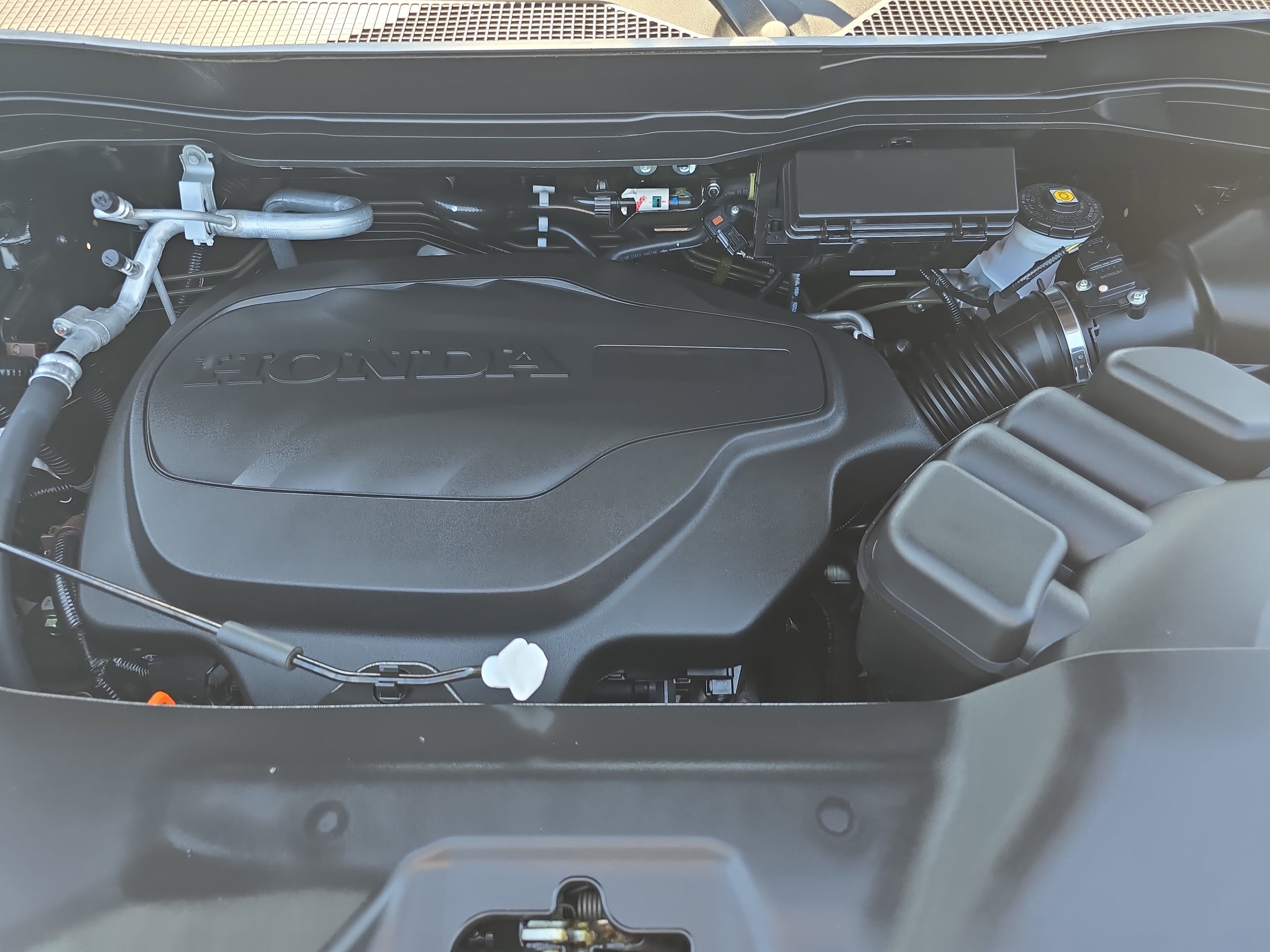 Certified 2025 Honda Ridgeline Black Edition image 29