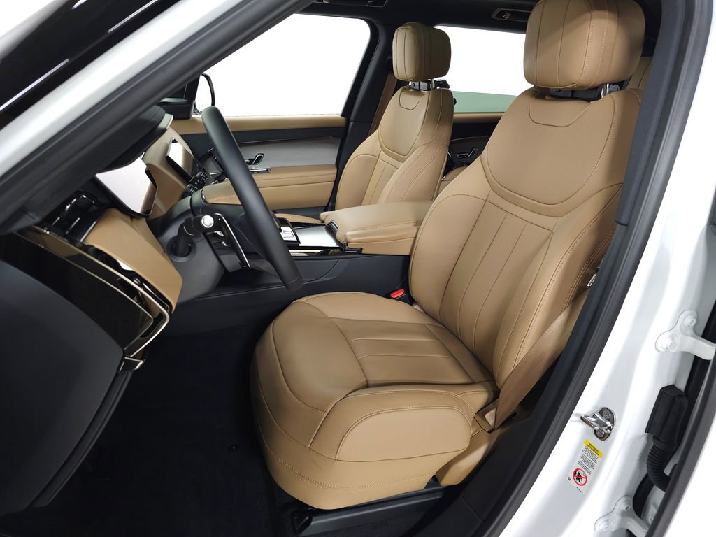 Certified 2025 Land Rover Range Rover Sport SE AWD/4WD image 19