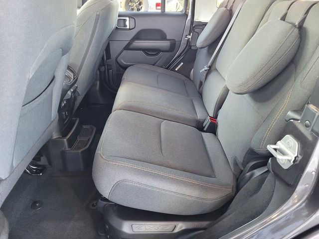 Certified 2025 Jeep Wrangler Unlimited Sahara image 18