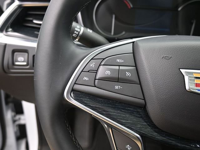 Certified 2025 Cadillac XT5 Premium Luxury image 32