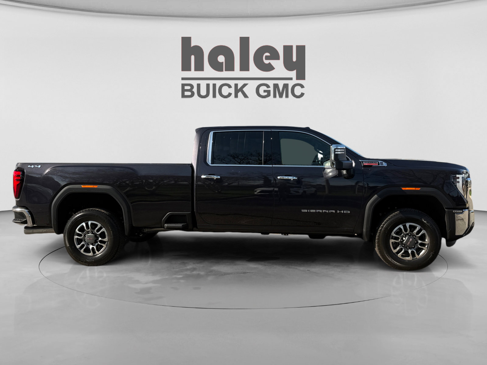 New 2026 GMC Sierra 3500 SLT w/ SLT Convenience Package image 2