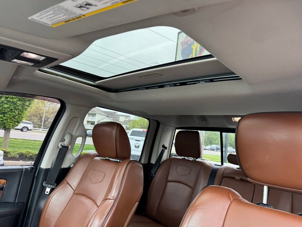 Used 2017 RAM 1500 Laramie Longhorn image 19