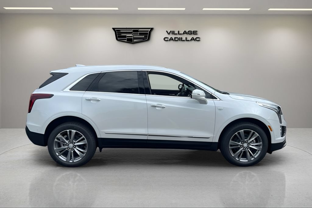 New 2026 Cadillac XT5 Premium Luxury w/ LPO, Floor Liner Package FWD image 6